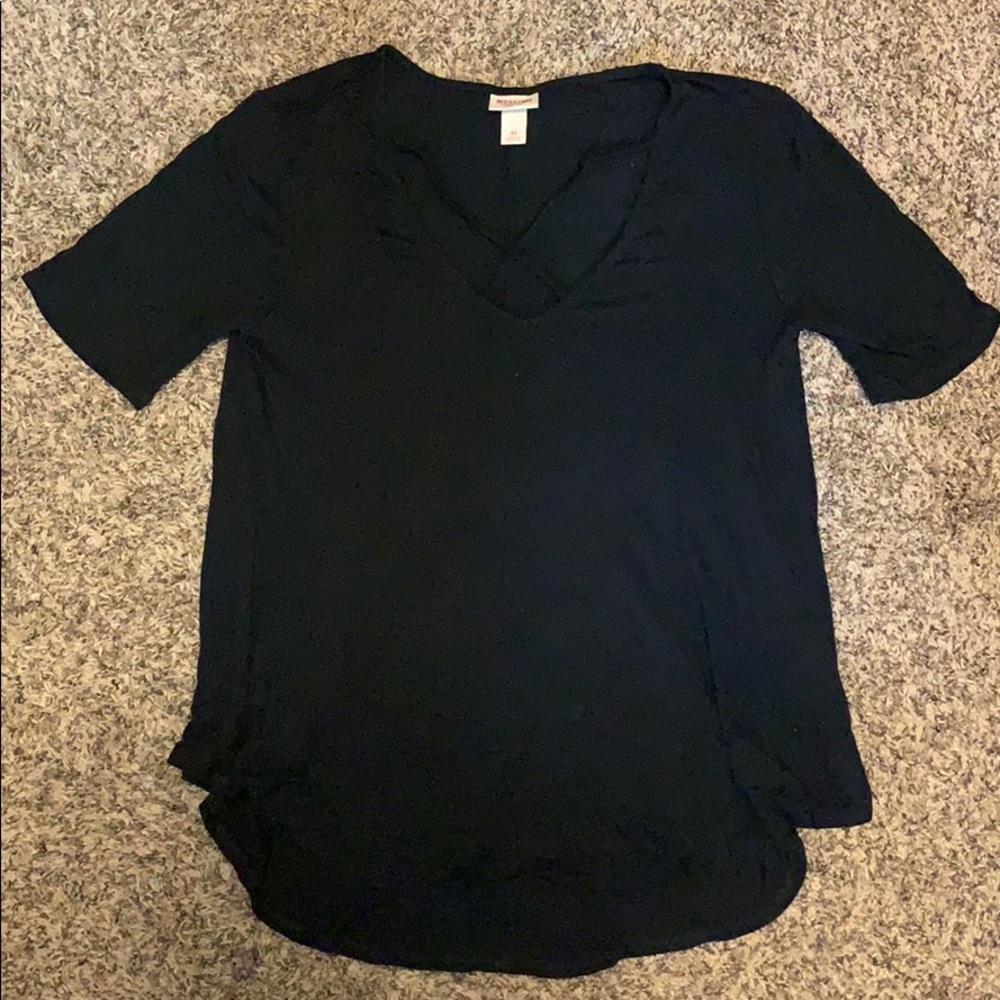 Black top with cute strappy cut